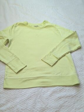 tek gear ultrasoft fleece crewneck in pale yellow
